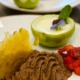 Dessertteller mit Limettencreme, Erdbeeren und Karamell im DOCK49